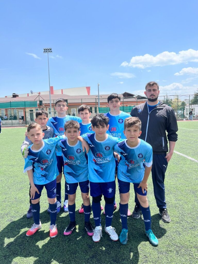 U12 FIRTINASI DİNMİYOR: BEYŞEHİR DEMİRSPOR DEPLASMANDA GÜLDÜ